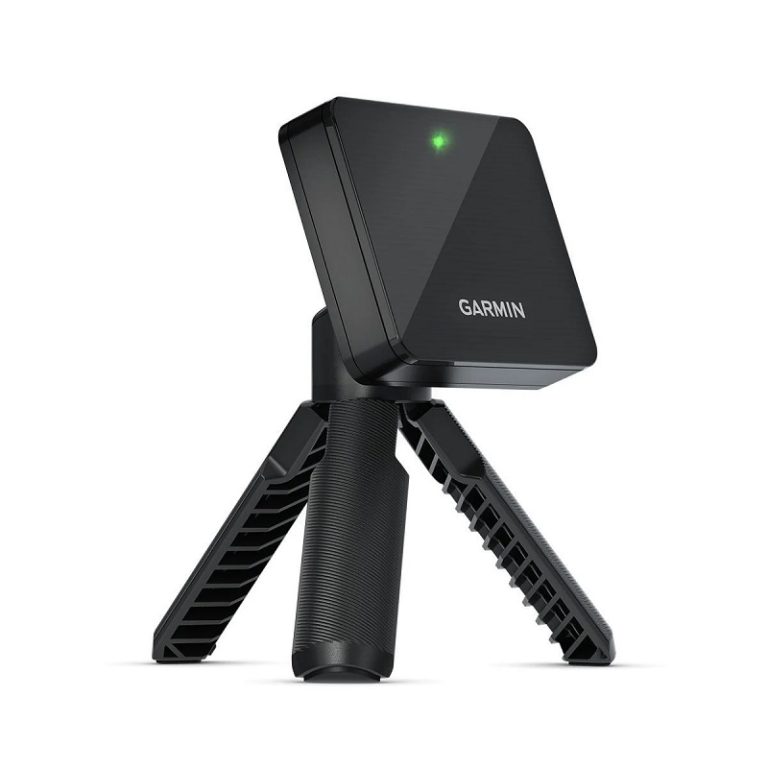 Garmin Approach R10 portable launch monitor on its tripod